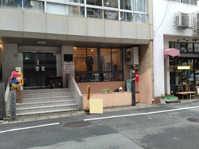 元町駅徒歩5分　⼄仲通りに⾯するビルの1階路面店舗！内装美麗な居抜き物件